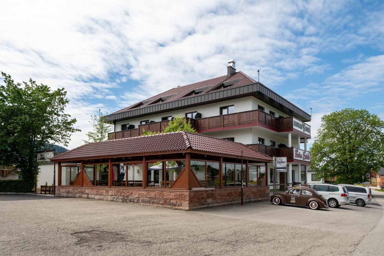 Gasthaus Hotel Beim Erich Oberhofen am Irrsee Екстер'єр фото